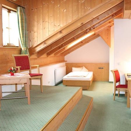 Hotel Schatten การ์มิช-พาร์เทนเคียร์เชน ภายนอก รูปภาพ